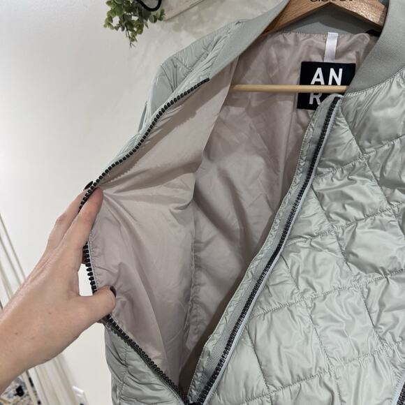 Alp-N-Rock Metro II Bomber Jacket Gray Medium Women’s - Picture 3 of 5